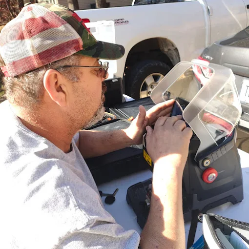 Automotive Locksmith